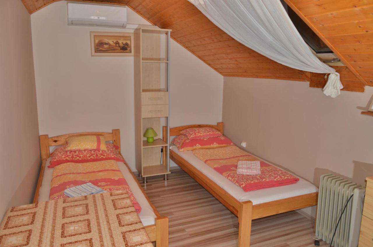 Homokhati Apartman Морахалом Экстерьер фото